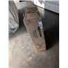 Image 2 : DRAGONN WHITE ERGONOMIC KNEELING CHAIR
