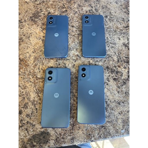 4 MOTOROLA MOTO G PLAY SMARTPHONES