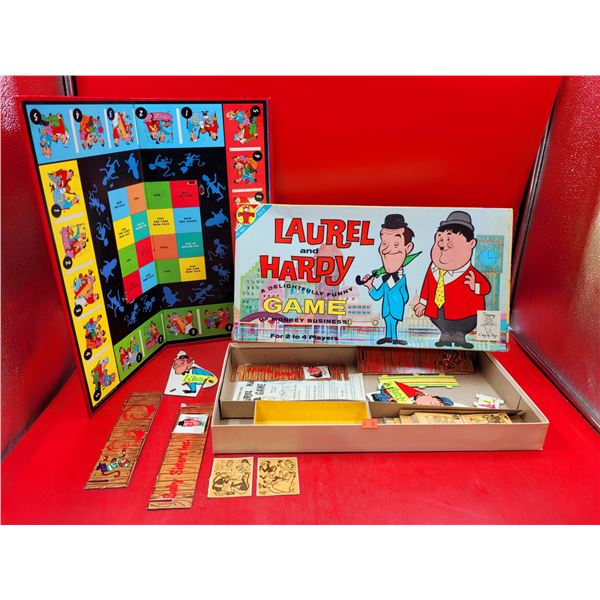 VTG Laurel & Hardy Board Game