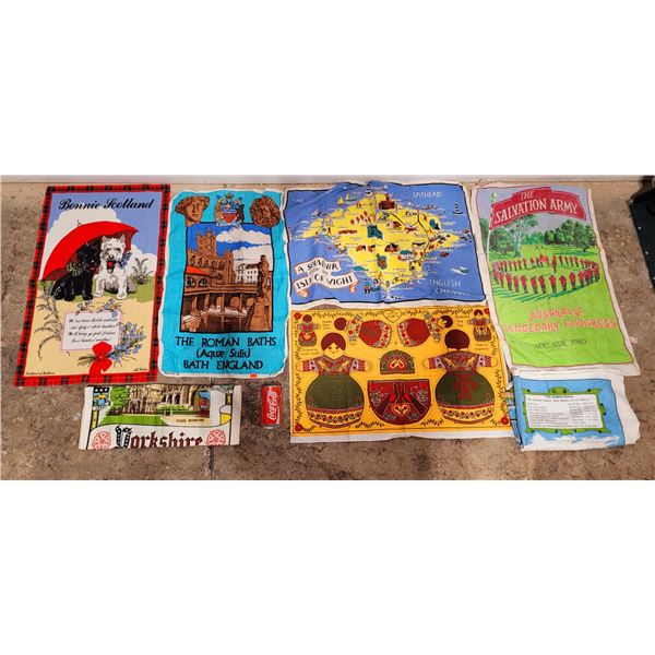 Lot Of VTG Wall Souvenir Pieces