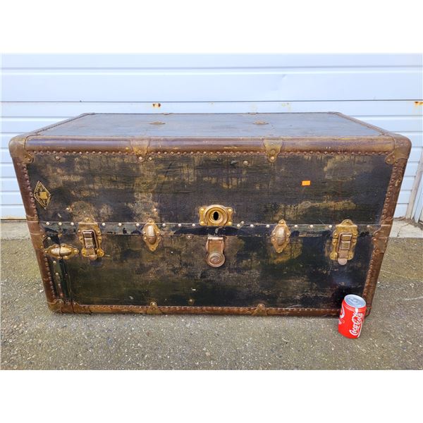 VTG Henry Pollack Trunk Co. Trunk