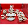 Image 1 : Royal Albert Old Bountry Roses China Set Made In England