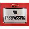 Image 1 : "No Trespassing" Aluminum Sign
