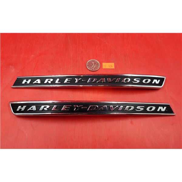 2 Harley-Davidson Emblems