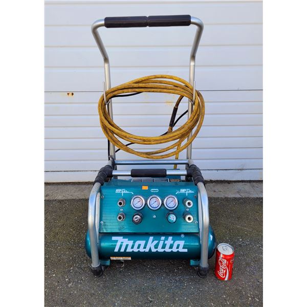 Makita AC310H Air Compressor