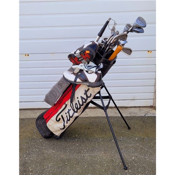 Titleist Golf Bag w/ Assorted Clubs, Golf Umbrella, Callaway Gloves, & Cleats
