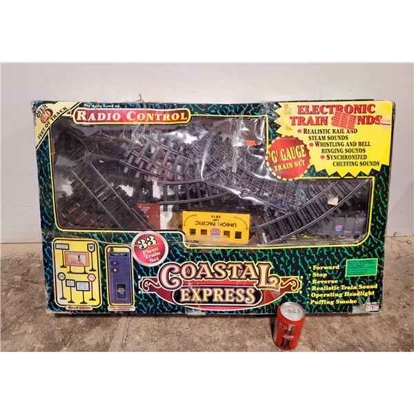 Coastal Express Radio Control G Gauge Train Set