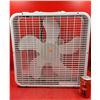 Image 1 : White Box Fan