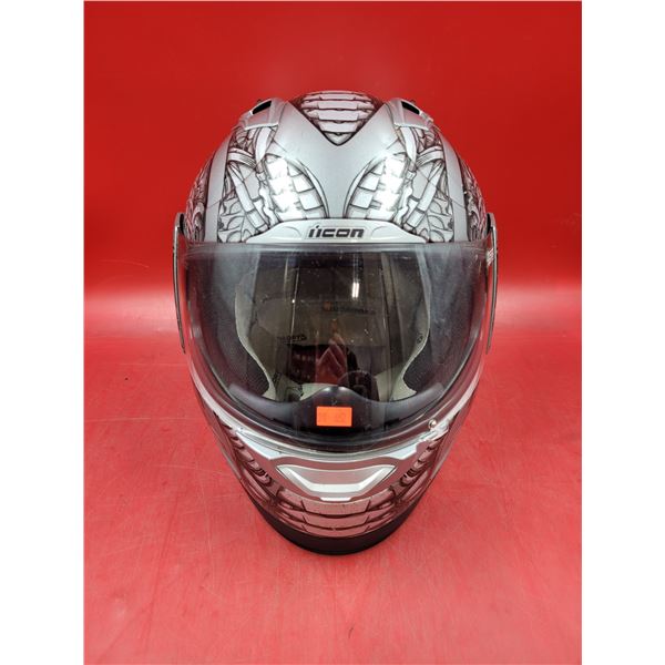 Icon Speedmetal DOT Certified Full Face Motorcycle Helmet
