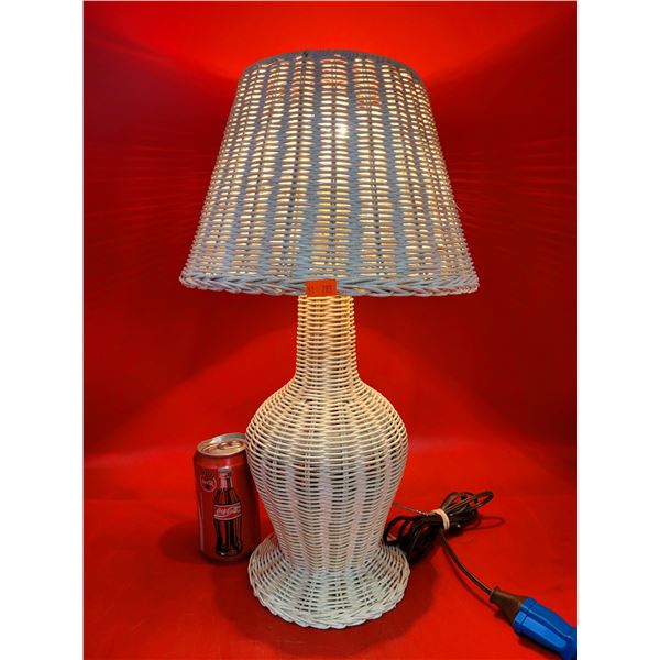 VTG White Wicker Rattan Lamp