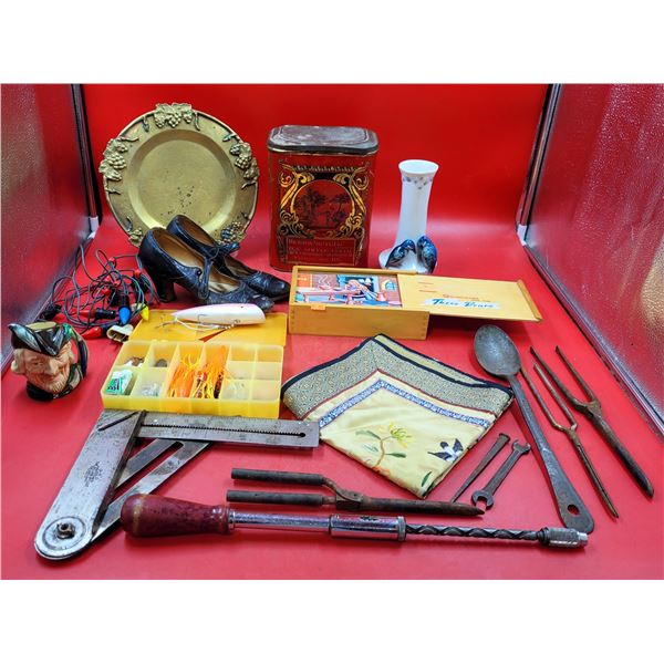 VTG Miscellaneous Lot w/ Toby Mug, Goldilocks Block Puzzle, Dickson Coffee/Tea Tin, & More