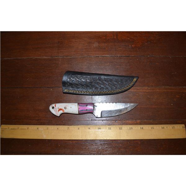 Hand Made Damascus Steel Knife