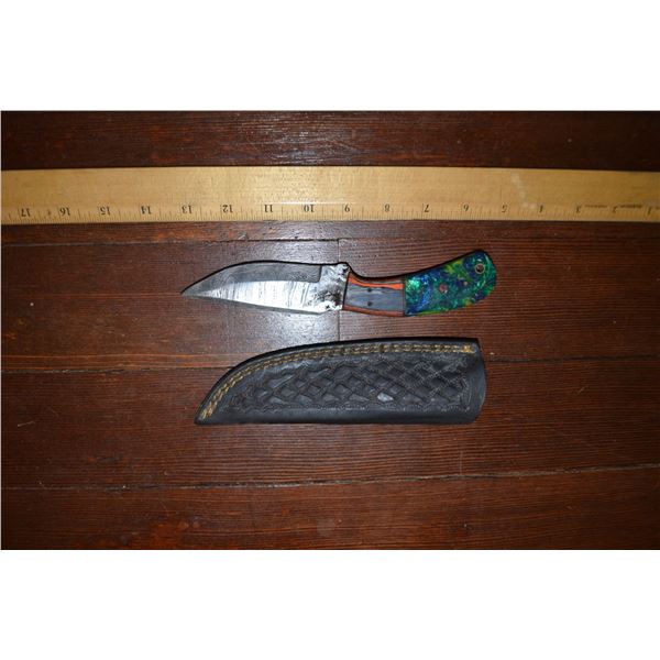 Hand Made Damascus Steel Knife