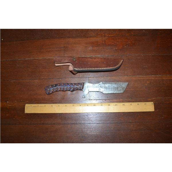 Hand Made Damascus Steel Knife