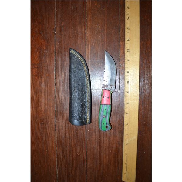 Hand Made Damascus Steel Knife