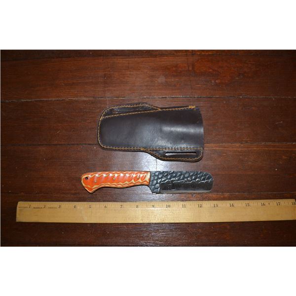 Hand Made Damascus Steel Knife