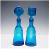 Image 1 : 2pc Blue Glass Decanter Set with Figural Stoppers