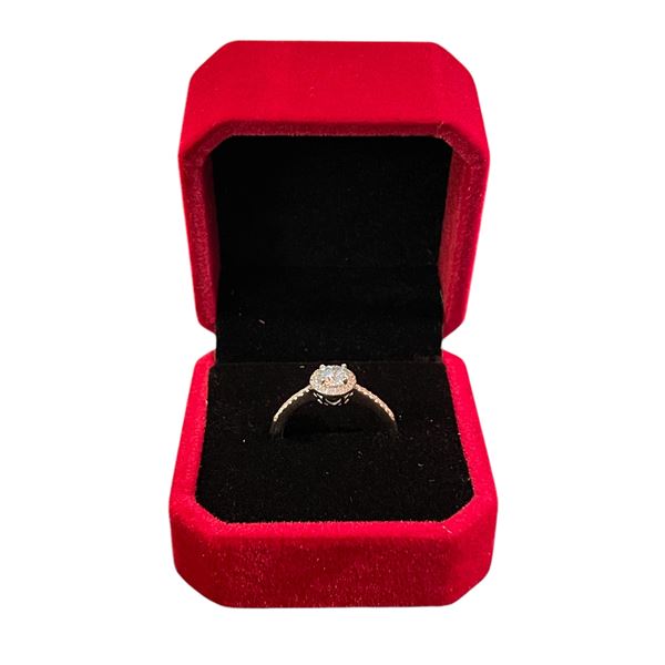 GRA CERTIFIED ROUND BRILLIANT CUT MOISSANITE STONE VVS D COLOR WITH 30 ROUND BRILLIANT CUT CUBIC ZIR