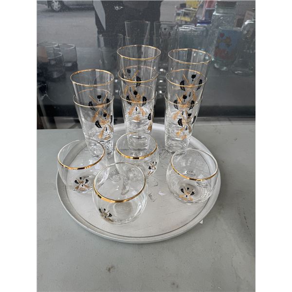 Vintage curling glasses and curling tray