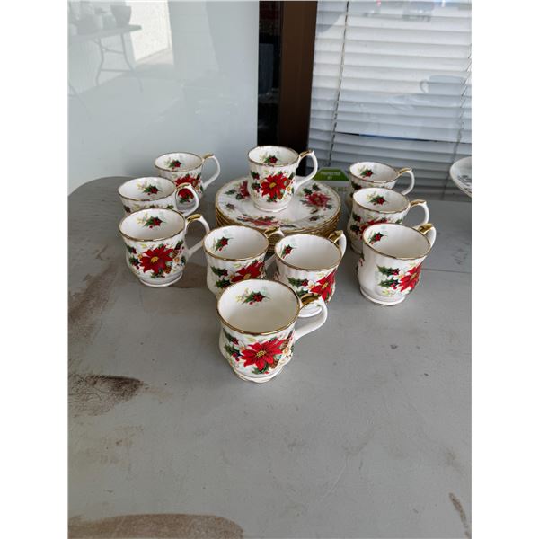 Royal Albert Yule tide dishes