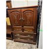 Image 1 : Meubles Strathroy furniture made in  Canada armoire