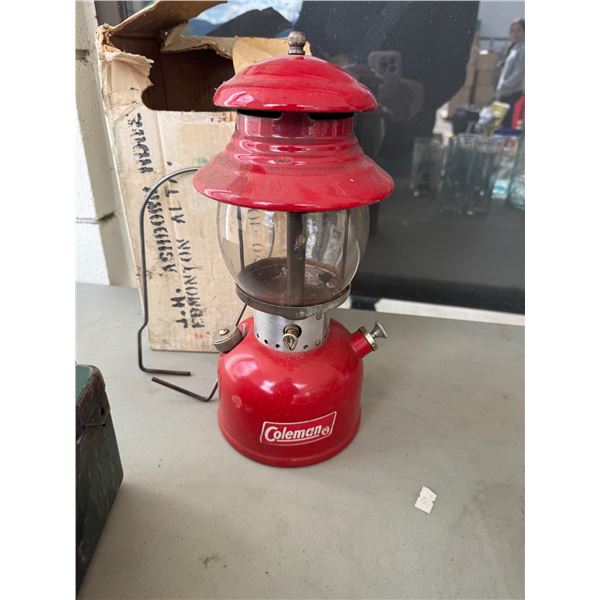 Coleman lantern