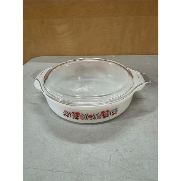 Pyrex baking dish