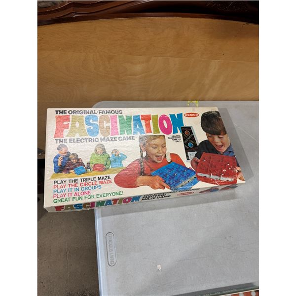 Fascination the electronic maze game