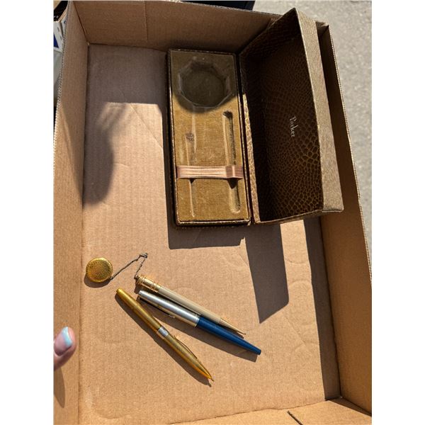 Parker pens and case
