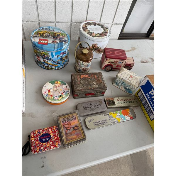 Vintage tins