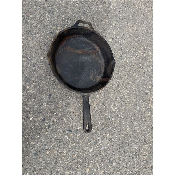 Cast-iron frying pan