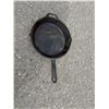 Image 1 : Cast-iron frying pan