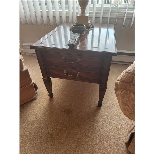 Deli craft side table