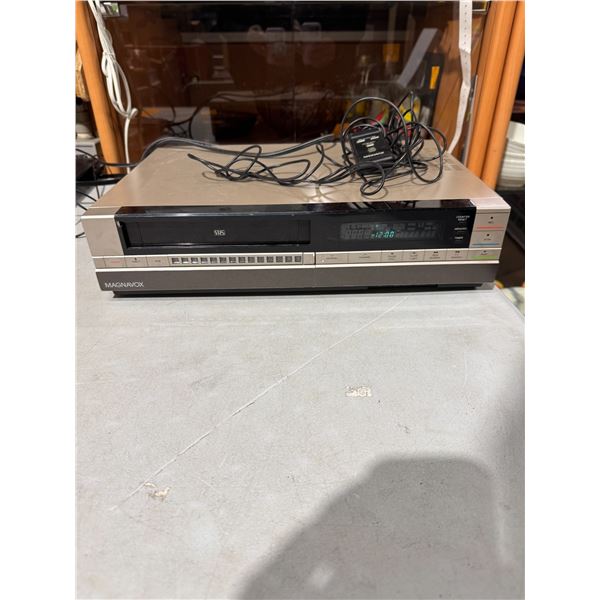 Magnavox VHS machine
