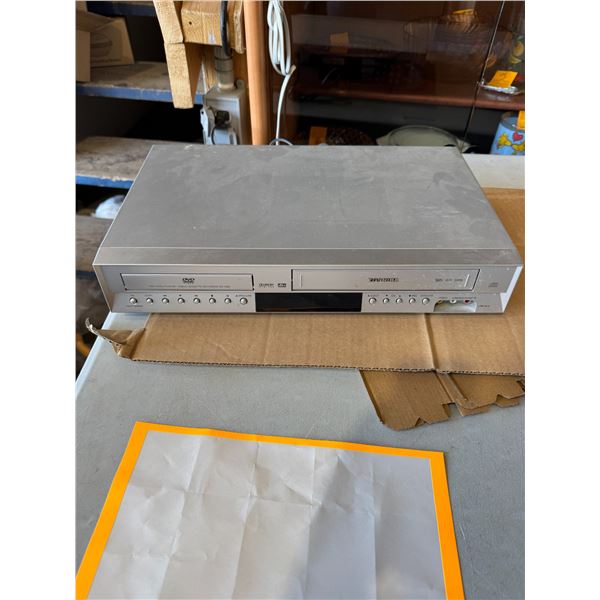 Toshiba DVD VHS player