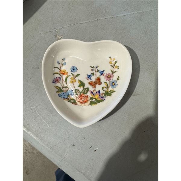 Aynsley heart shaped dish