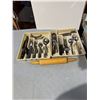Image 1 : Cutlery and rolling pin