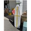Image 1 : Ironing board