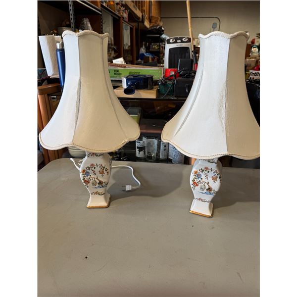 Pair lamps