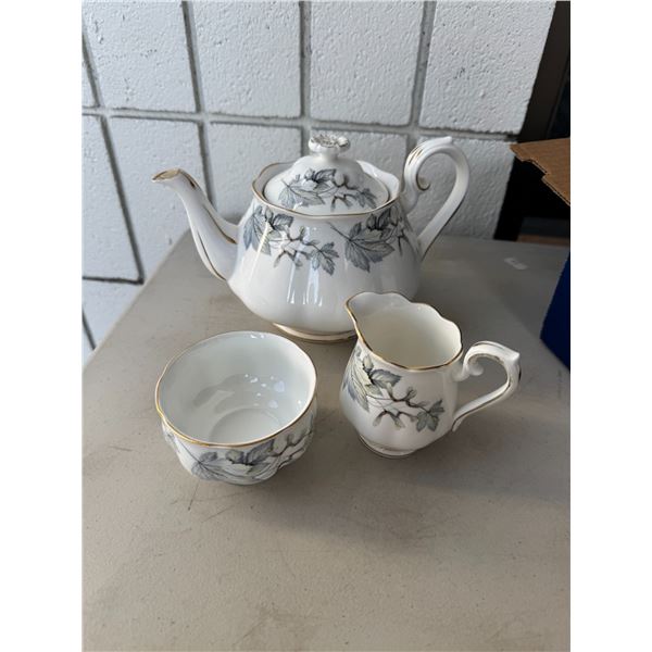 Royal Albert, silver Maple, tea, pot, cream, and sugar