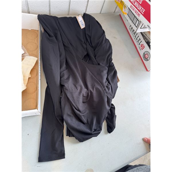 NWT bodysuit size medium M