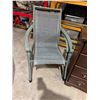 Image 1 : 2 stacking patio chair