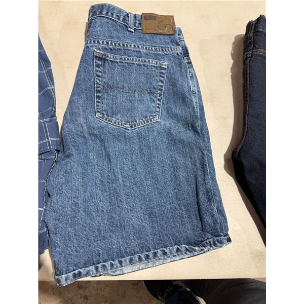 Denver Hayes shorts size 36