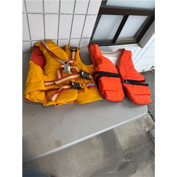 2 life jackets