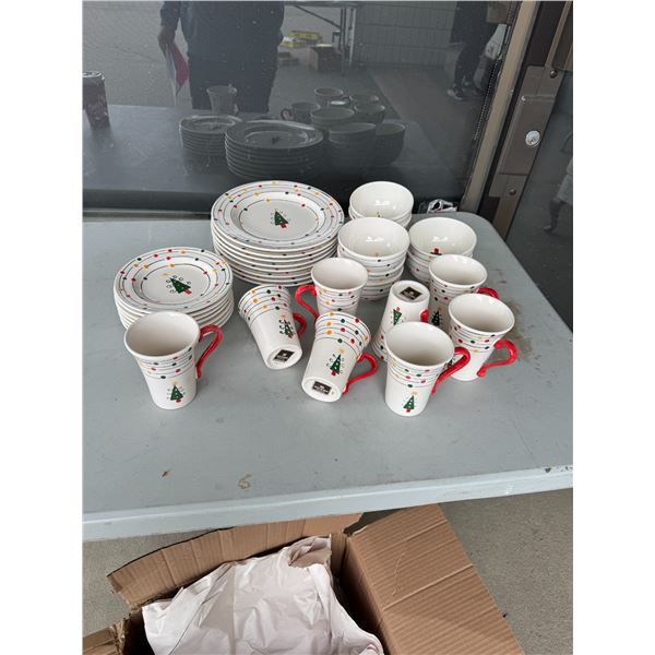 Stokes Christmas dishes