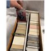 Image 3 : Hockey and baseball cards