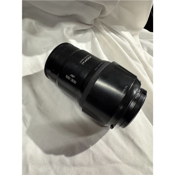 Minilta AF 100-300 lens