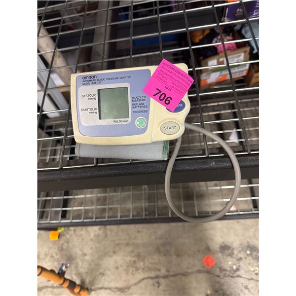 Blood pressure monitor