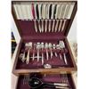 Image 2 : Flatware in case