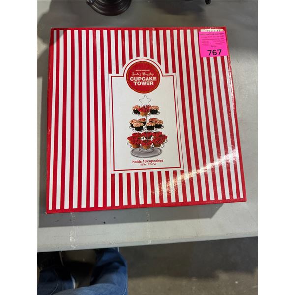 Santa's bakery cupcake tower holds 18 cupcakes